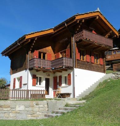 Graechen House | Discover Chalet Safran: Family and Pet-Friendly Retreat