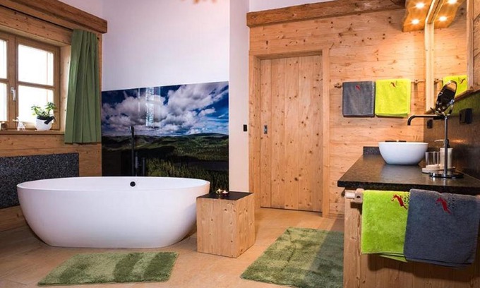 Mauth Ski Chalet | Relax at the Family-Friendly Chalet Schönbuchet with Hot Tub