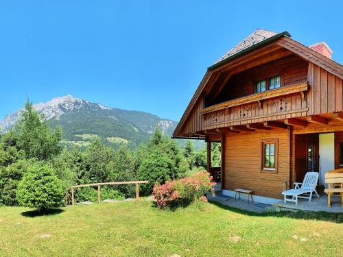 Mitterberg Ski Chalet | Cozy Chalet Simon - Family-Friendly Retreat with Fireplace