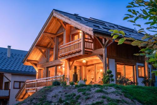 Saint-Chaffrey House | Discover Chalet Ski Académie - Serre Chevalier with Ocean View