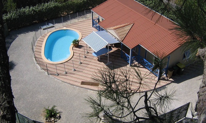 Soulac-sur-Mer Ski Chalet | Private Pool Chalet with Spa for a Perfect Coastal Retreat