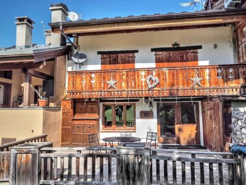 Vallandry Ski Chalet | Chalet Soleil: Pet-Friendly Retreat with Breakfast Included