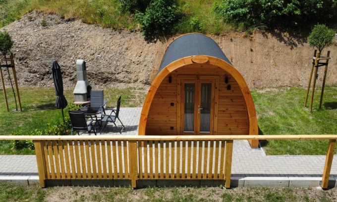 Wilhelmsthal Apartment | Cozy Chalet Sophie with Balcony for 3 Guests