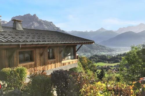 Cordon Ski Chalet | Scenic Chalet with Mountain Views and Family-Friendly Amenities