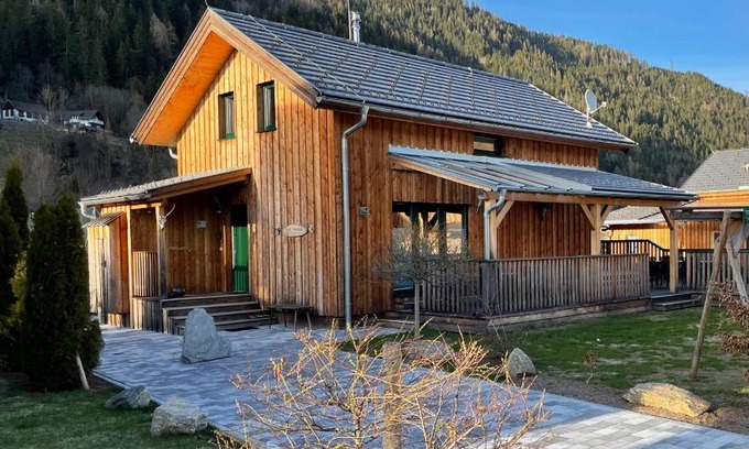 Murau House | Experience Oceanfront Bliss at Chalet Steiermark
