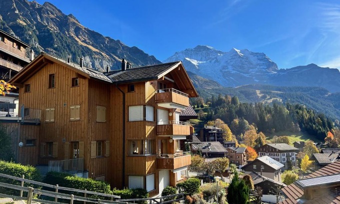 Wengen Apartment | Experience Chalet Sterndolde Penthouse: Family-Friendly Retreat