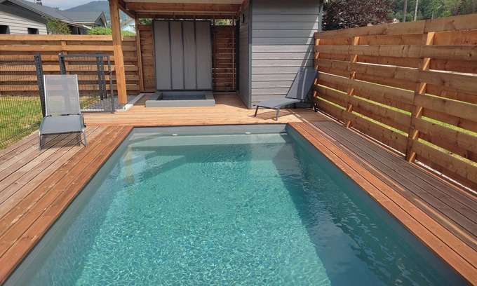 Vagney Ski Chalet | Relaxing Chalet with Pool & Japanese Bath in Gérardmer