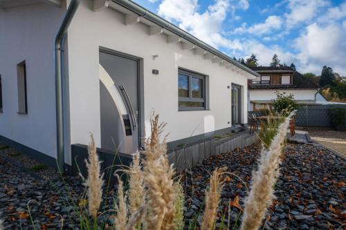 Heimbach House | Book Your Stay at Chalet Terraluna - 9/10 Guest Rated Retreat