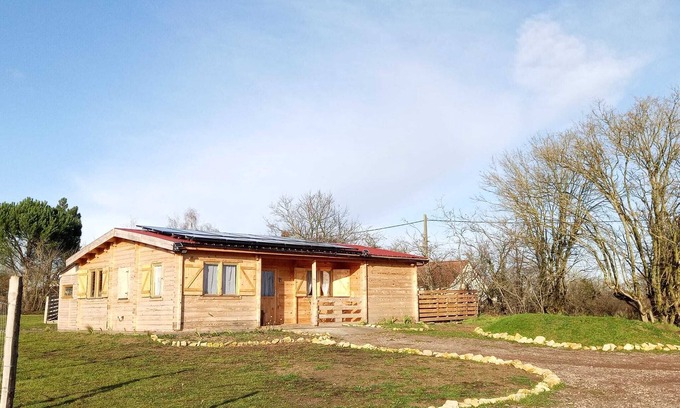 Herry Ski Chalet | Experience Chalet Tout Confort with Ocean Views & Spa Access