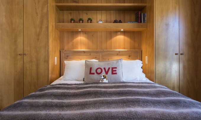 Verbier Apartment | Cozy Chalet Trois Melezes 4 - Steps from Medran Ski Lift