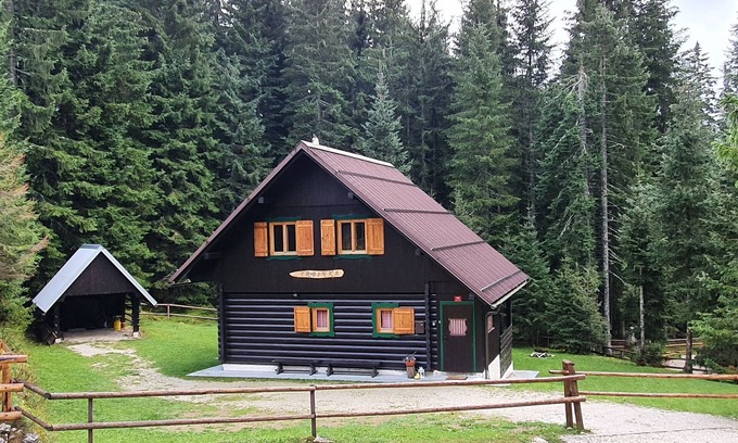 Goreljek Ski Chalet | Discover Chalet Trzinka in Beautiful Slovenia - Rated 9/10