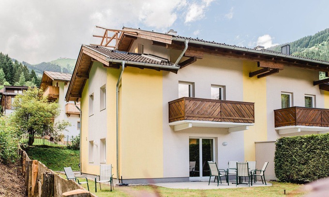 Zell am See Ski Chalet | Unforgettable Chalet Vergissmeinnicht in Zell am See