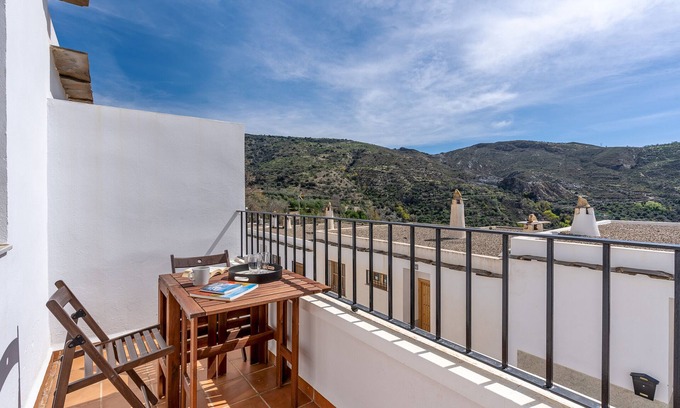 Picena House | Discover Villa Picena Las Alpujarras with Private Terrace