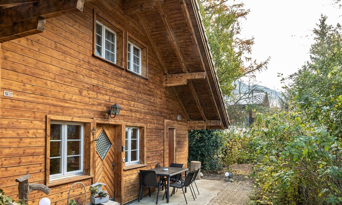 Gsteigwiler Ski Chalet | Chalet "Wäschhüsli": Guest Rated 9.8, Pool & Breakfast Included