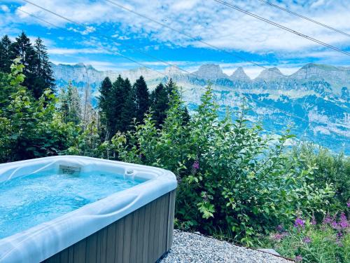 Quarten Ski Chalet | Family-Friendly Retreat at Chalet Wiesehockli with Hot Tub