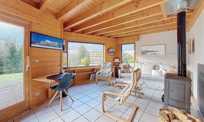 Le Biot Ski Chalet | Inviting Chalet Morand with WiFi & Family-Friendly Amenities