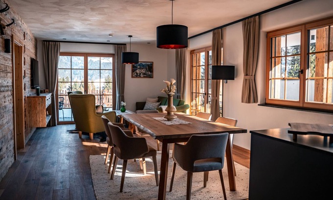 Ried im Zillertal Apartment | Chalet WildRuh - Gams Suite