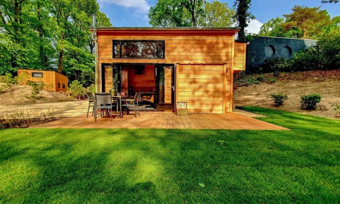 Nijkerk House | Chalet with a terrace