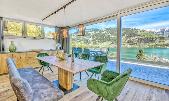 Zell am See House | Scenic Chalet Overlooking Zeller See Lake with Spa Access