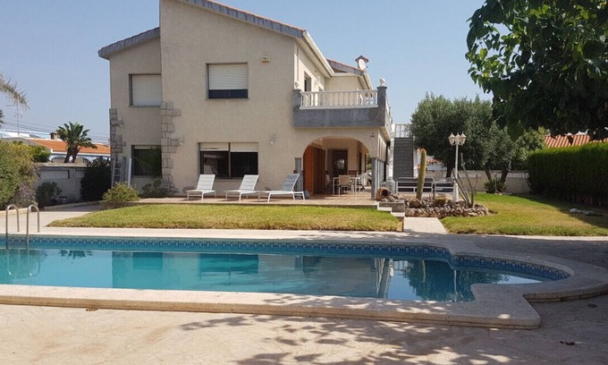 Vinaros Villa | Private Pool Retreat Steps from Vinaros Beach
