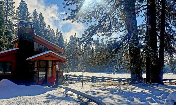 Mountain Center Ski Chalet | Chalet with access to San Jacinto Mountains, Idyllwild ,just 10 minutes away
