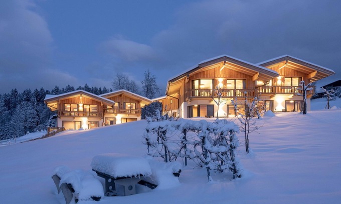 Mariastein House | Chalet with Mountain Views in Mariastein Hohe Salve