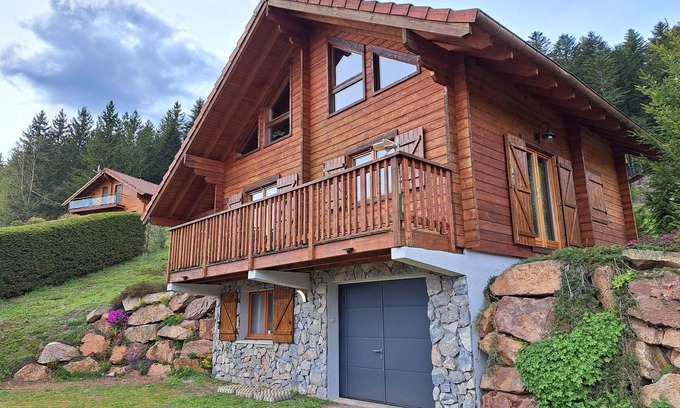 Xonrupt-Longemer Ski Chalet | Cozy Wooden Cocoon Chalet for 2-6 Guests in Xonrupt Longemer