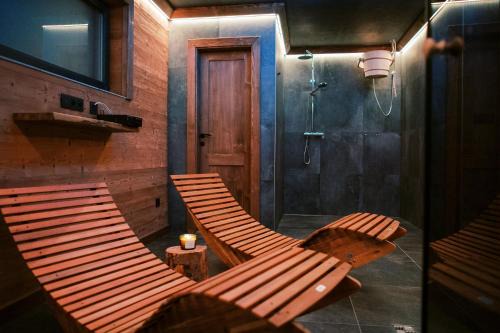 Zuberec Ski Chalet | Guest Rated 9.8: Chalet Zuberec with Spa & Family Amenities