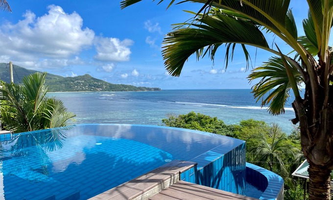 Anse Royale Apartment | Ocean View Chalets Bougainville with Infinity Pool & WiFi