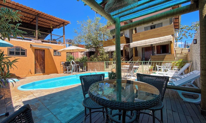 Alto Paraiso de Goias Ski Chalet | Top-Rated Chalets with Pool, Spa & Family-Friendly Amenities