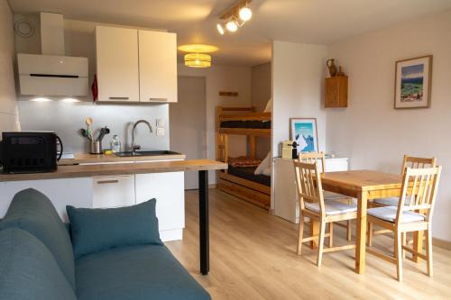 Les Rousses Apartment | Cozy Apartment with Balcony in Rousses - Rated 9.3/10