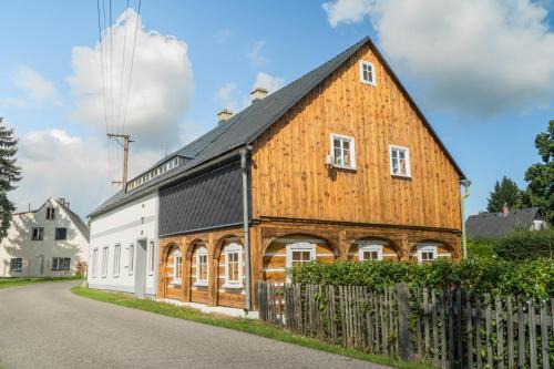 Sluknov House | Chalupa Císařský