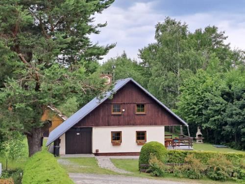 Bela pod Pradedem Villa | Discover Chalupa František Filipovice: 4-Star Family Retreat