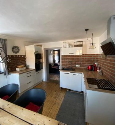 Kovarska House | Discover Chalupa Kovářská: Pet-Friendly Retreat with Hot Tub