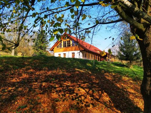 Vapenice House | Pet-Friendly Retreat at Chalupa Nonnetit with Spa & Hot Tub