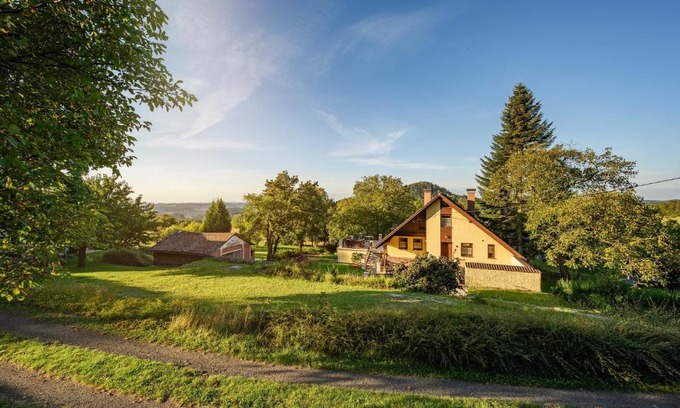 Prosec pod Jestedem Apartment | Family-Friendly Escape at Chalupa pod Ještědem - 9.7/10 Rated