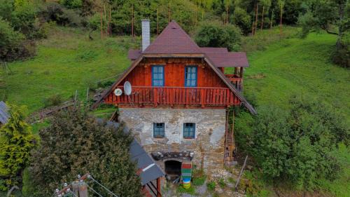 Malatiny House | Pet-Friendly Chalupy na Majeri with Oceanfront Views