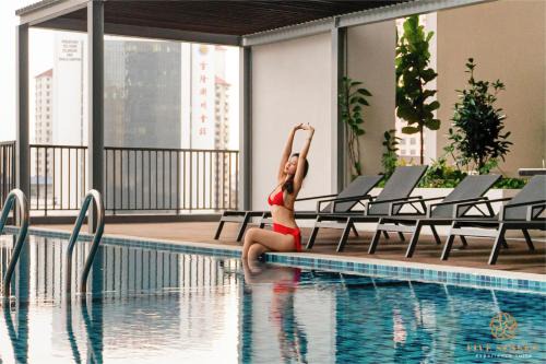 Chow Kit Apartment | Inviting Chambers Kuala Lumpur with Private Pool & Ocean View