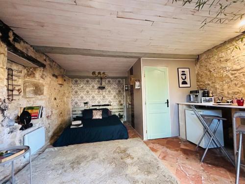Les Leves-et-Thoumeyragues House | Relaxing Retreat with Sauna & Hot Tub for Ultimate Comfort