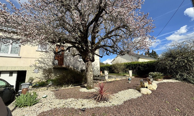 Sainte-Maure-de-Touraine Bed & Breakfast | Cozy Room in Shared Home in the Heart of Touraine