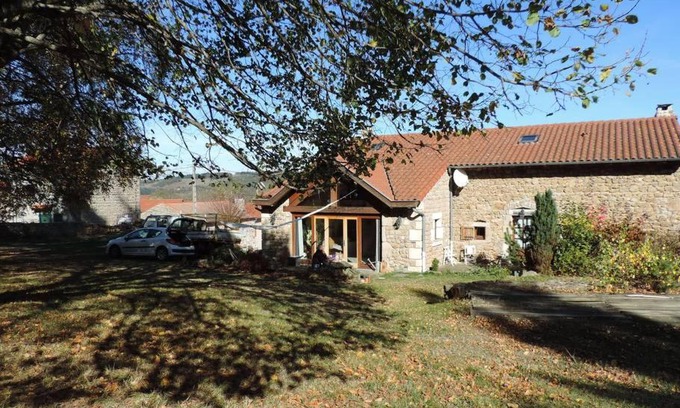Saint-Andre-de-Chalencon House | Cozy Countryside Retreat in Saint André de Chalencon