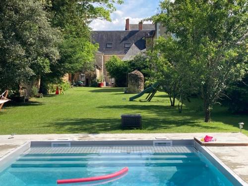 La Fleche House | Discover Chambre Alix: Oceanfront Pool with 9.4 Rating