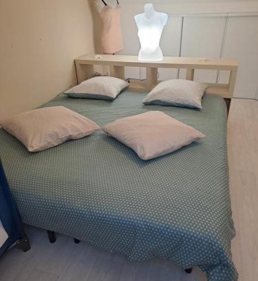Mulsanne House | Convenient Stay Near the Circuit for Families and Travelers