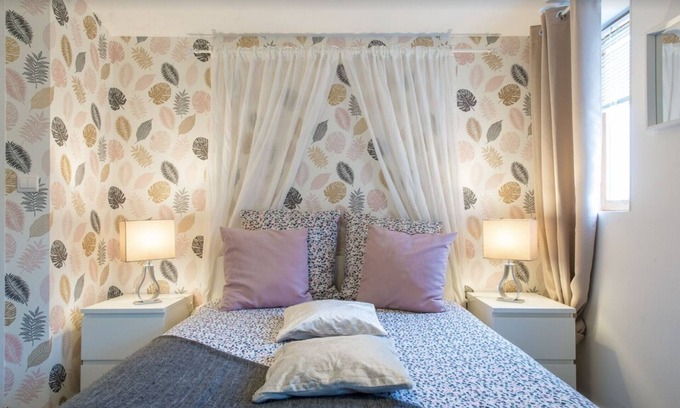 Flocourt Bed & Breakfast | Family-Friendly Stay at Chambre Coloniale - Le petit flo