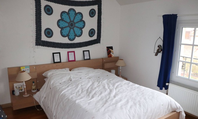Saint-Cyr-l'Ecole Bed & Breakfast | Ideal Stay Near Paris for JO with Spa and Breakfast Access