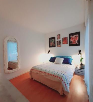 Saint-Sylvestre House | Cozy Guesthouse with Terrace and Breakfast in Nice Heights