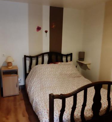 Remilly-les-Pothees Bed & Breakfast | Cozy Chambre d'Hôtes with Breakfast - Child Friendly Stay