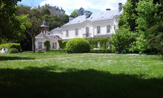 Larcay Bed & Breakfast | Oceanfront Relaxation at Manoir de Clairbois