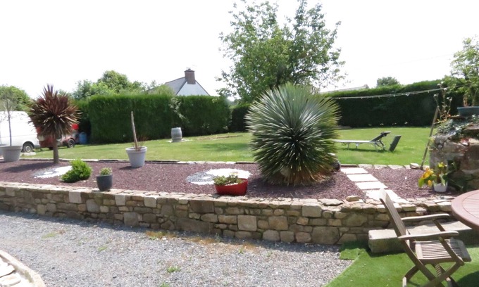 Miniac-Morvan Bed & Breakfast | Explore Chambre D'hôte Naturiste for Relaxing Getaways