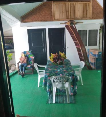 Huahine House | Chambre d'hôtes chez Vetea